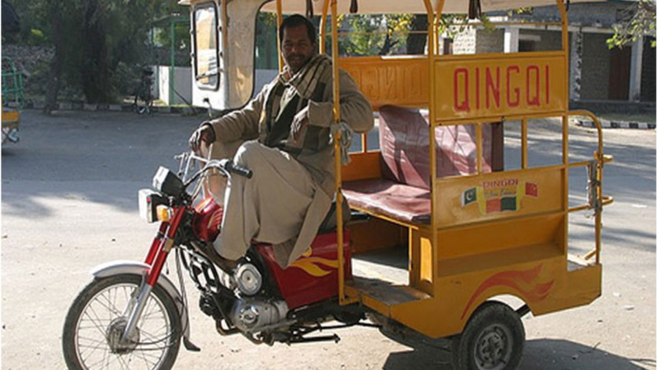 qingqi-rickshaw – LEAP Pakistan